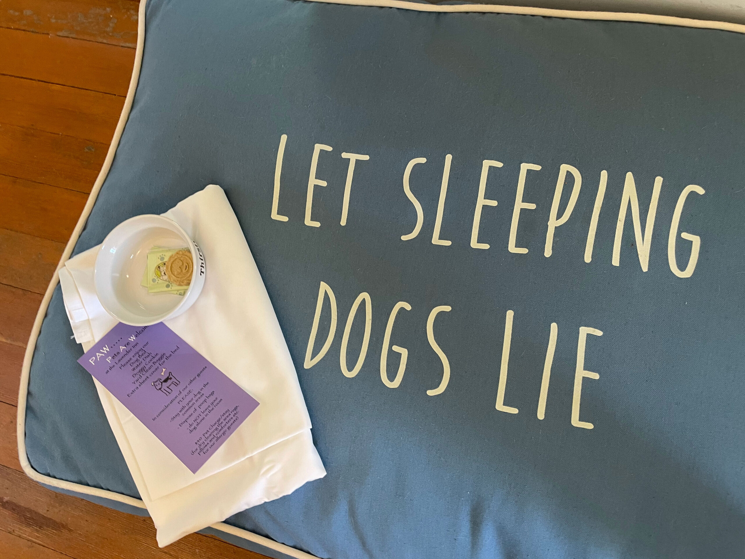 Let Sleeping Dogs Lie, CA/Lavender Inn, bed and breakfast