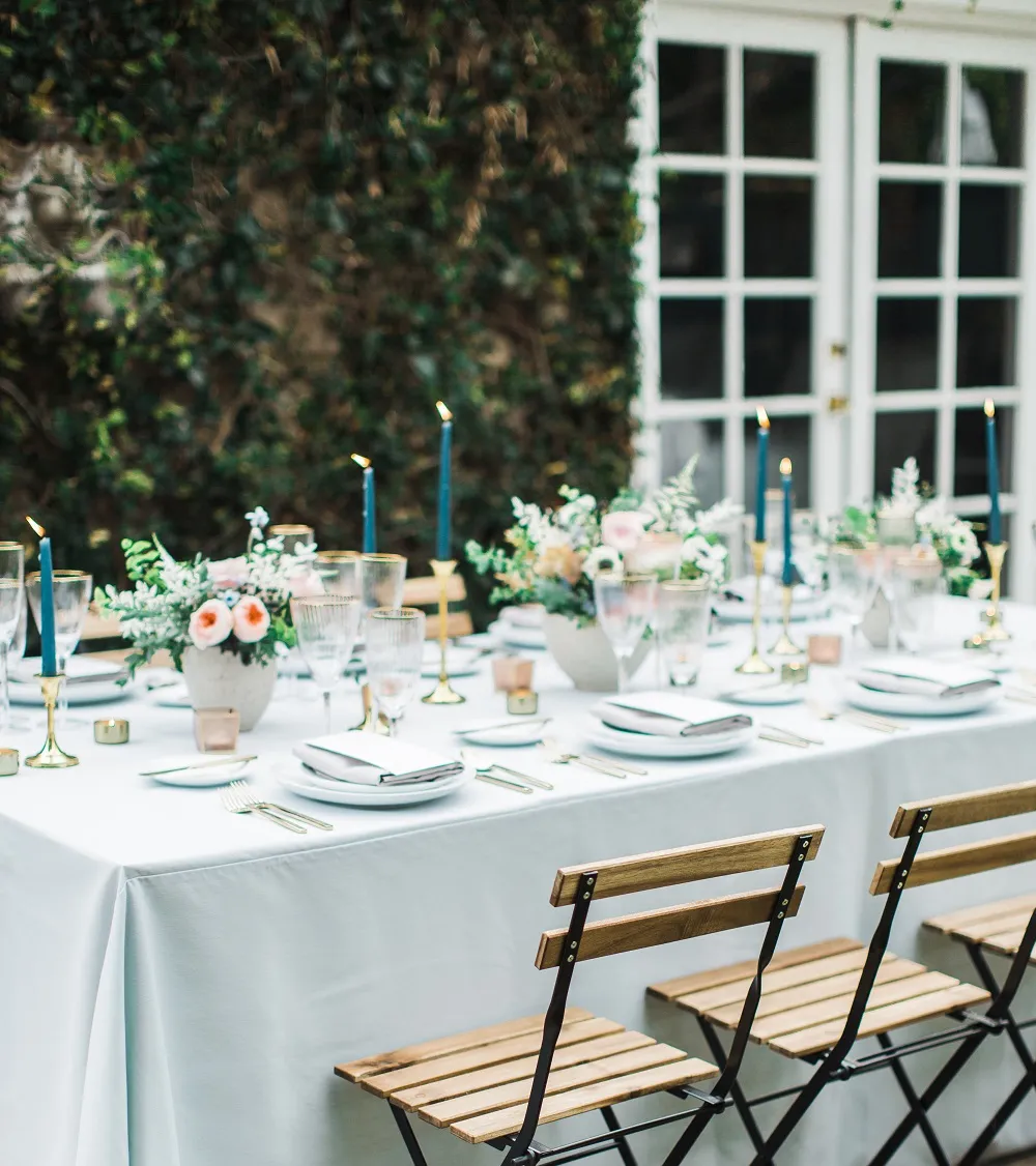 wedding table cottage.